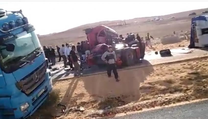 عمان : إصابة (8) أشخاص اثر حادث تصادم 