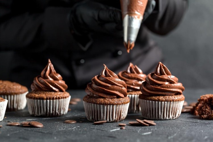 الكب كيك المحشي بالنوتيلا