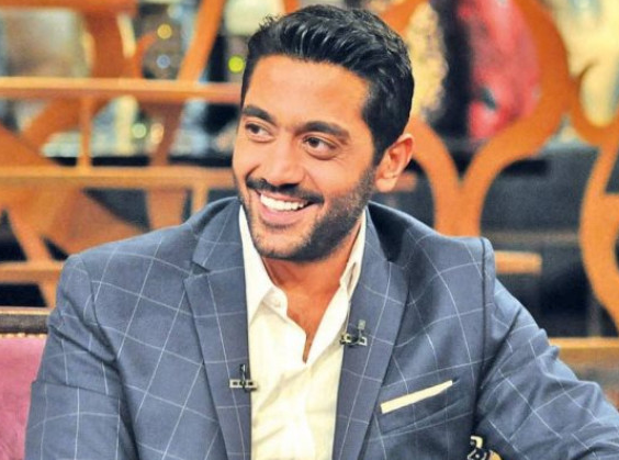 أحمد فلوكس يتعرّض لموجة انتقادات وسخرية ..  هكذا ردّ عليها 