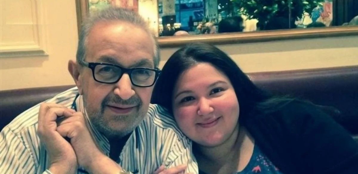 ابنة نور الشريف توجه رسالة لوالدها: "مشكلة إنك عايش معايا"