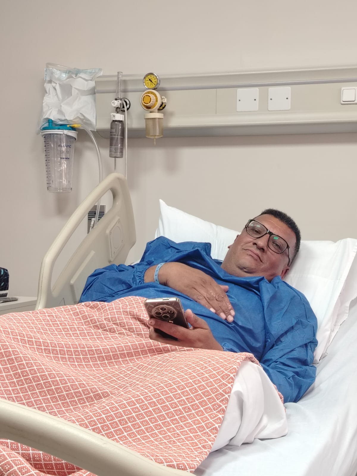نصار القيسي يشكر الدكتور المنذر الخطيب وكوادر مستشفى عمان الجراحي بعد نجاح عمليته