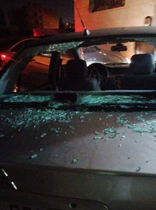 بالصور .. القبض على فتيات قاما بكسر زجاج العشرات من السيارات في الحي الشرقي باربد