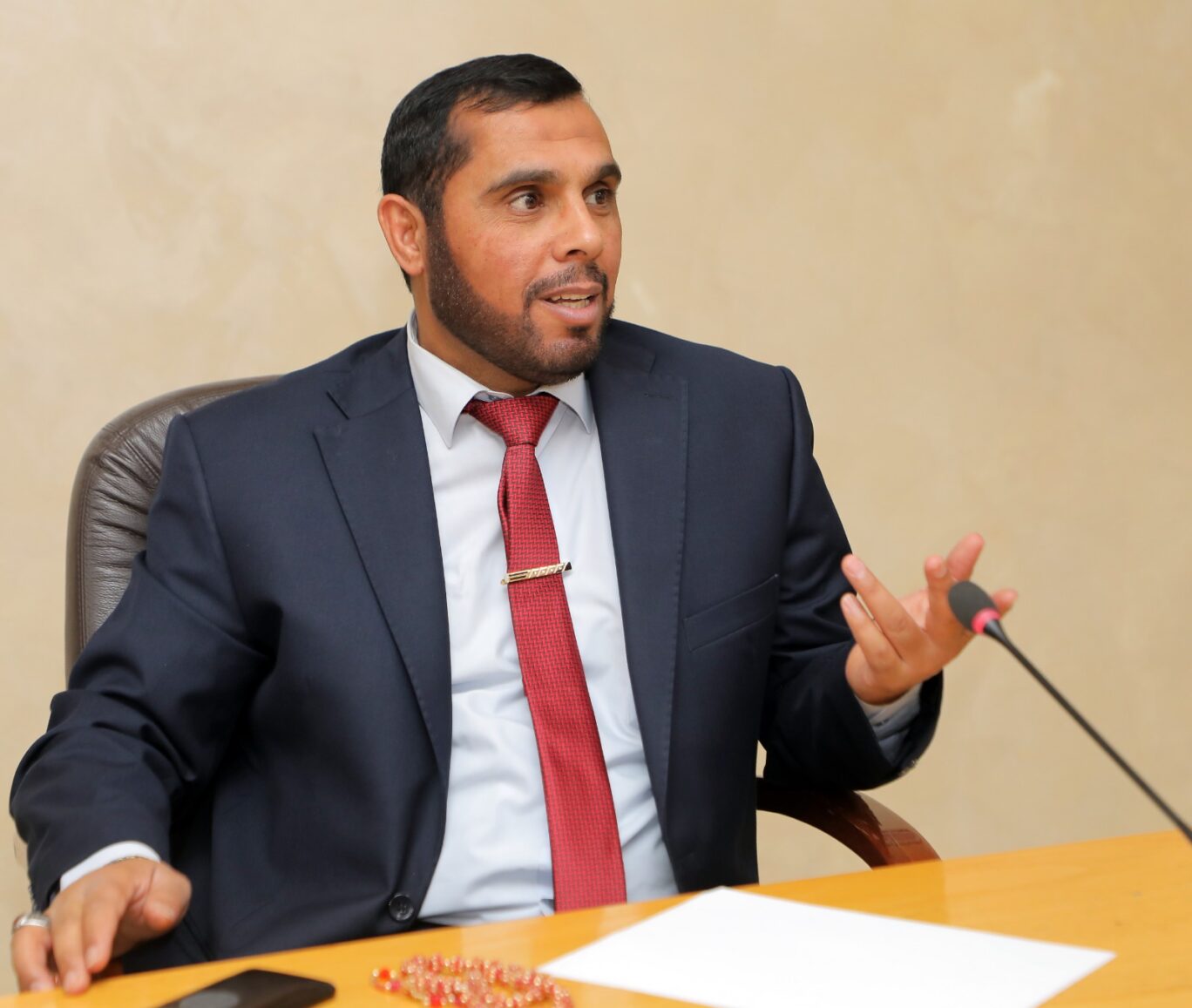 النائب المشاقبة يوجه أسئلة نيابية حول راتب ومكافآت وامتيازات الناطق الإعلامي لوزارة المياه - وثيقة 