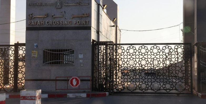 معبر رفح قد يفتح  .. رسائل أميركية لعالقين بغزة تكشف