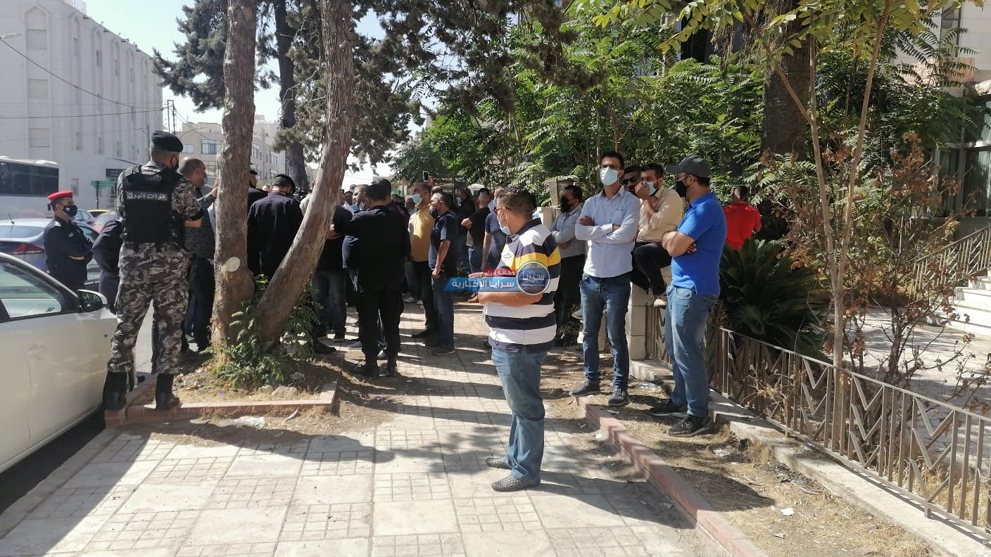 كباتن التطبيقات الذكية لـ"سرايا": سنتجه للتصعيد ووعود "العزايزة" اعتدنا عليها