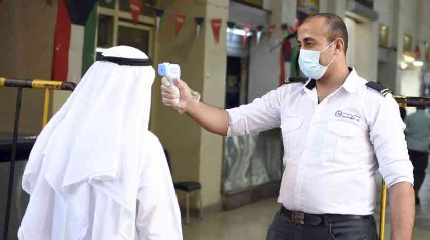 الكويت .. شهادة خاصة لمصابي كورونا والعائدين من الخارج ومخالطيهم