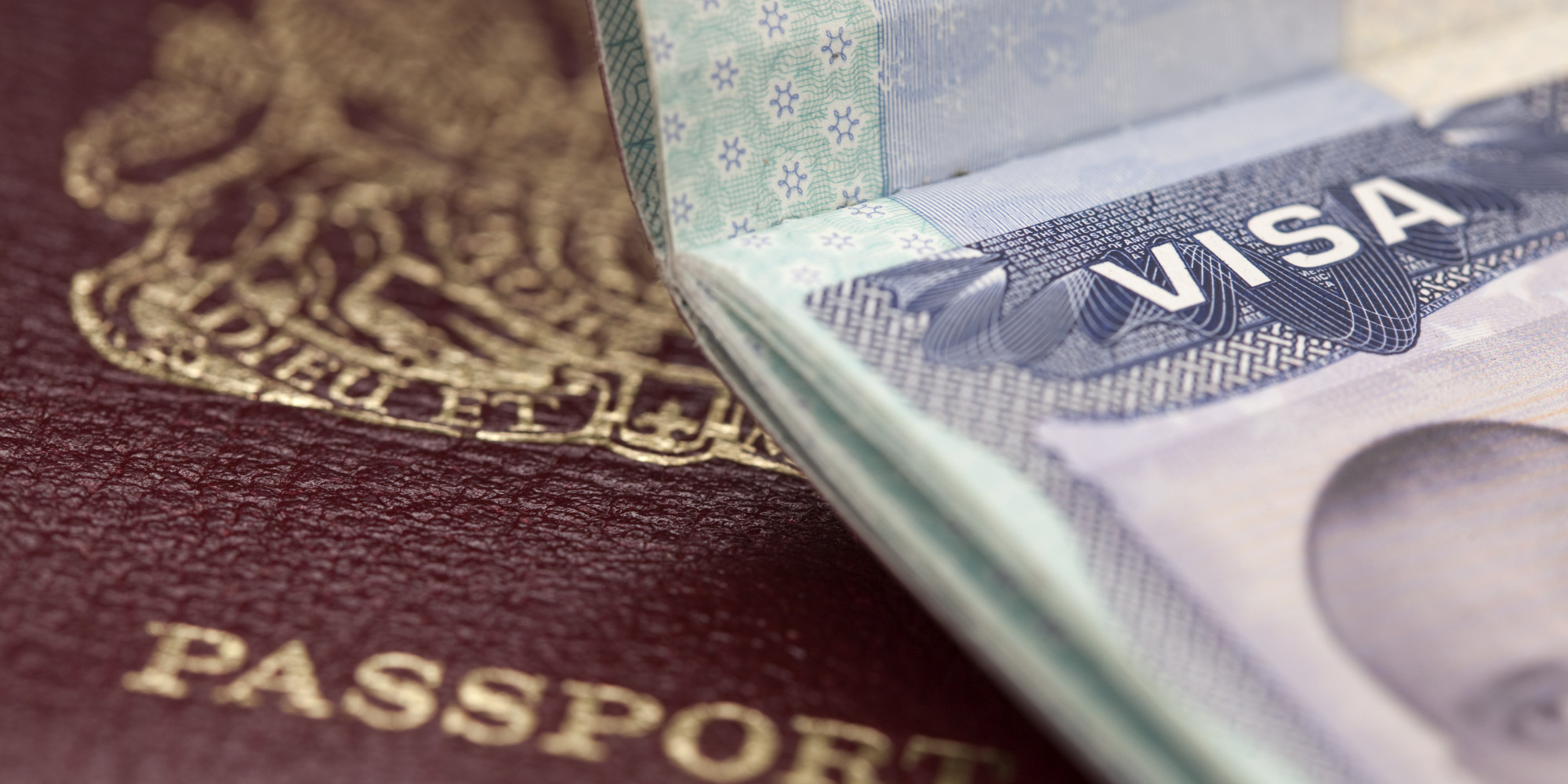 إطلاق التأشيرة الإلكترونية لتسهيل إجراءات دخول المسافرين للأردن