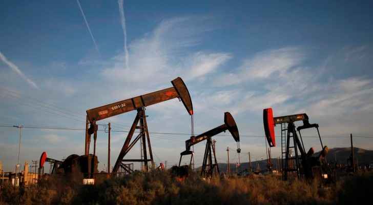 النفط يتراجع مع ارتباك السوق بعد 'الاتفاق'