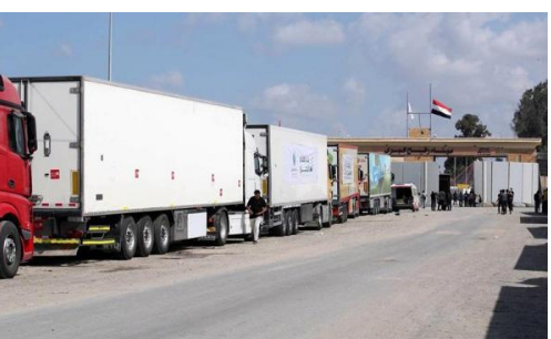 910 أطنان من المساعدات دخلت غزة