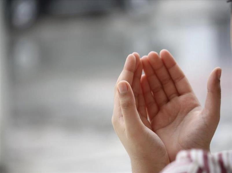 كيف يكون التعلق بالله وحده؟