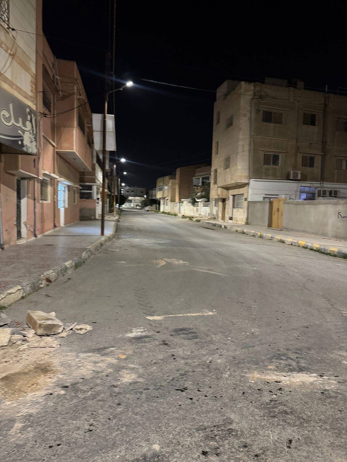 رئيس بلدية المفرق لسرايا: 70% من تأخر مشاريع تعبيد الشوارع بسبب عدم توفر المادة السائلة … وحلول مرتقبة لأزمة الكلاب الضالة
