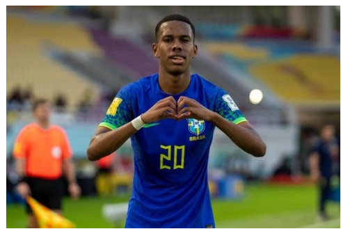لماذا تراجع برشلونة عن ضم ميسي البرازيل ؟