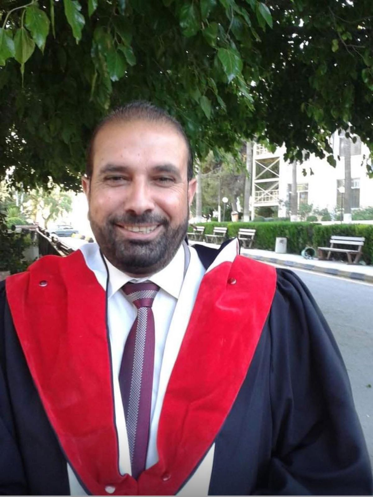 أ.د أحمد الدحيات ..  مبارك 
