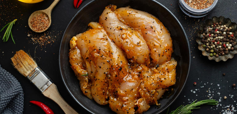 طرق مميزة لتحضير الدجاج بنكهات متنوعة خلال الشهر الكريم