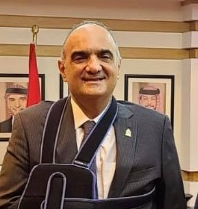 إعلان هام من الخصاونة حول العمل بالحد الأدنى و متلقو اللقاح و المصابون سابقاً بكورونا