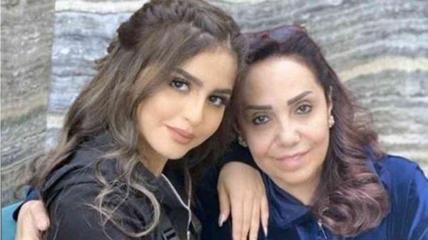 جدة حلا الترك تصب الزيت على النار وتطالب بكشف أسباب الخلاف