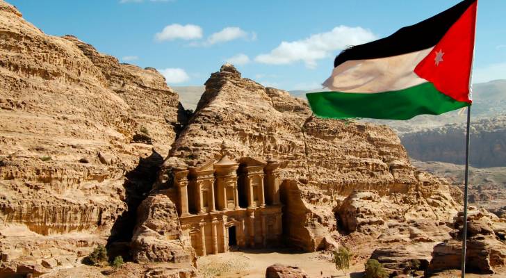 العين الهندي يدعو دولًا إلى إزالة "عبارة السفر بحذر" إلى الأردن والتي أثرت على الحركة السياحية
