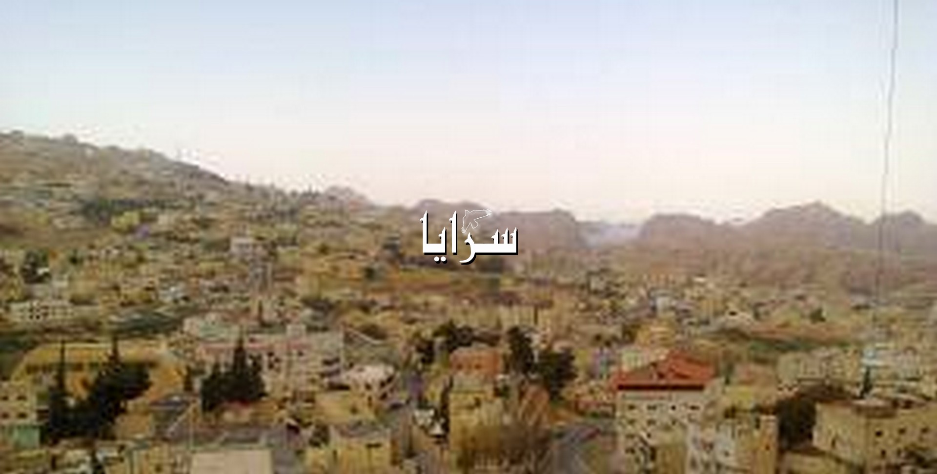 بالصور  ..  "سرايا" ترصد احتضان جبال البترا لكتل الغيوم في ظاهرة فريدة من نوعها 
