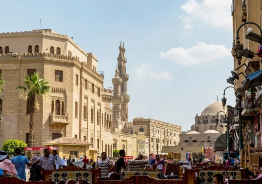 القاهرة الأولى: أين تقيم لاكتشاف المدينة بسهولة؟