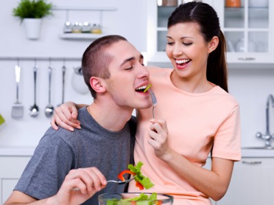 اجمل عيوب المرأة. فما هي ارائكم