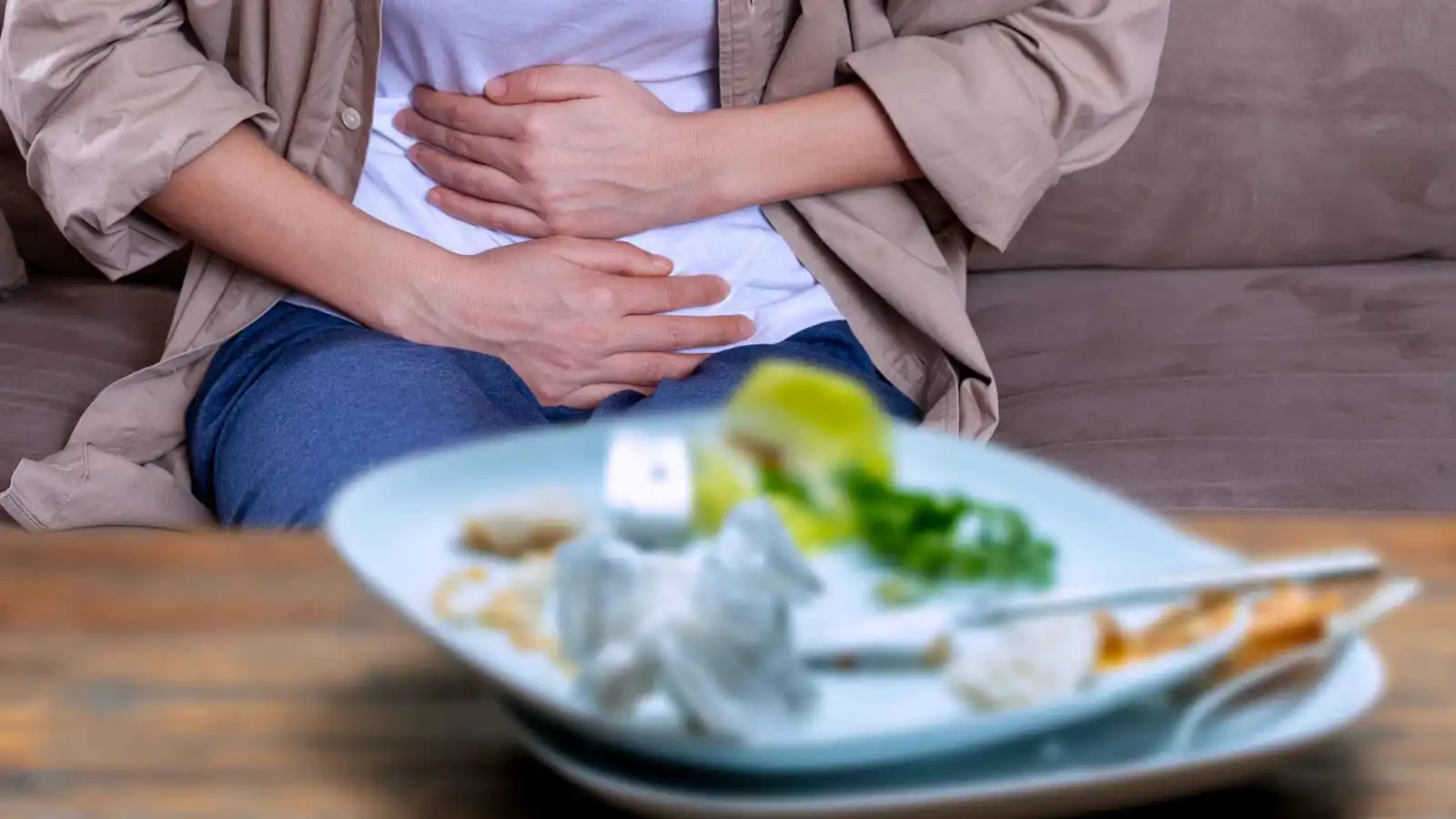 كيف تواجه حرقة المعدة وارتجاع المريء أثناء الصيام؟  