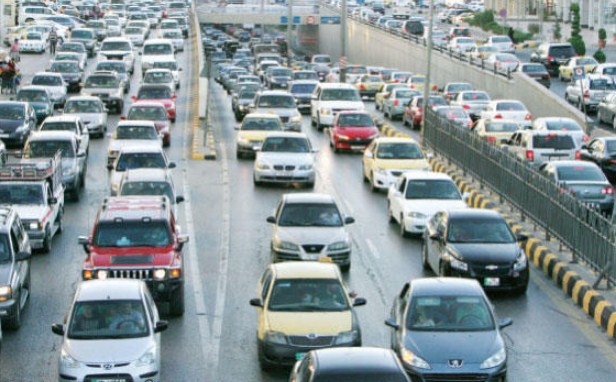 نقيب تجار المواد الغذائية  :  معظم الأردنيين سياراتهم مرهونة للبنوك