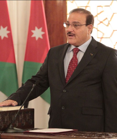 الوزير الذي يعمل بصمت الدكتور "عادل الطويسي" دينمو التعليم العالي