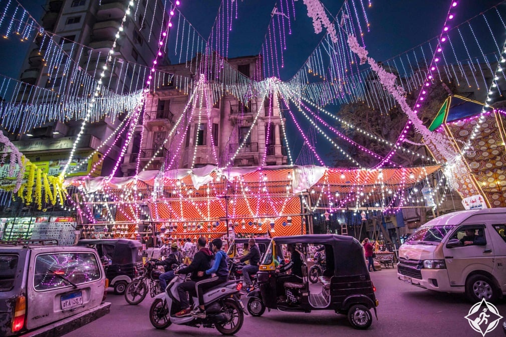 بالصور  ..  إفطار شهر رمضان ومظاهر الاحتفال به حول العالم
