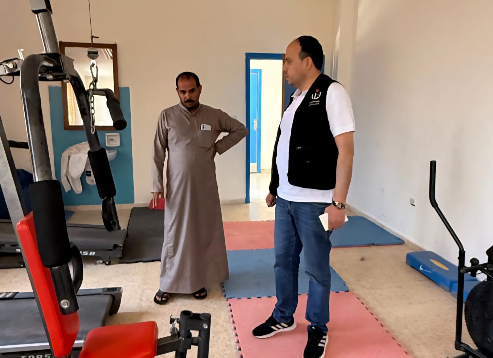  وزير الشباب يتفقد مراكز الشباب في البادية الشمالية الشرقية 