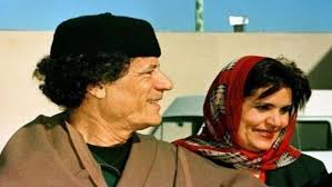سفير سابق ليبي يدعو لعودة ارملة الزعيم القذافي 