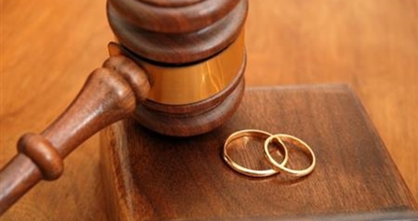 ما هي أحكام الطلاق للشقاق والنزاع؟