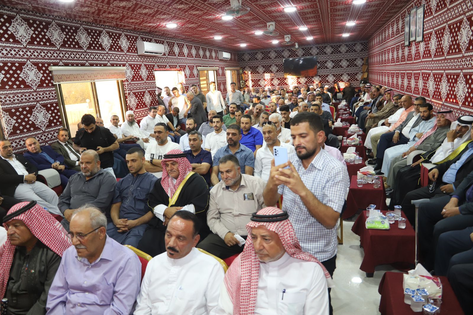 الميثاق يعقد حوارًا سياسيًا في الضليل حول قانون الانتخابات والتحديث السياسي