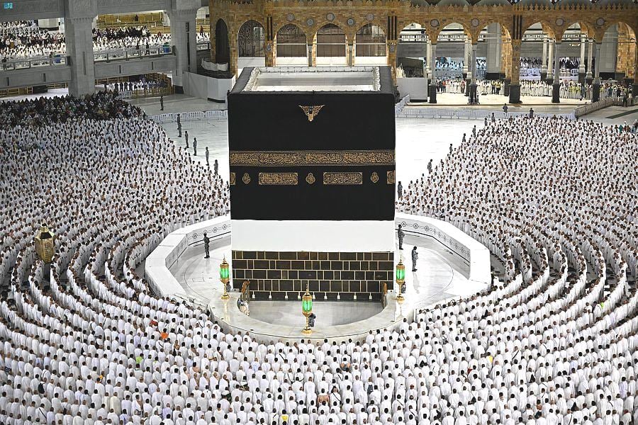 السعودية ..  عدم السماح بأداء العمرة أكثر من مرة خلال شهر رمضان