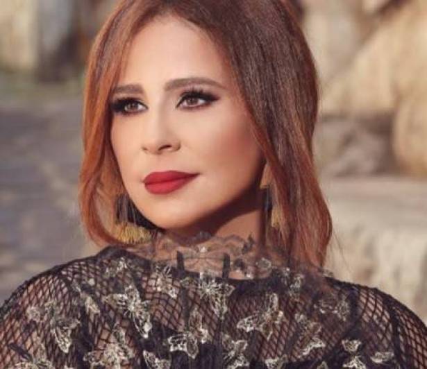 إبنة كارول سماحة تُشعل إنستغرام بصورة عفوية!