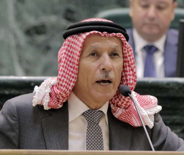 النائب صالح العرموطي: هناك شركات أجنبية متخصصة "للنبش على الناس وحياتهم الشخصية" 