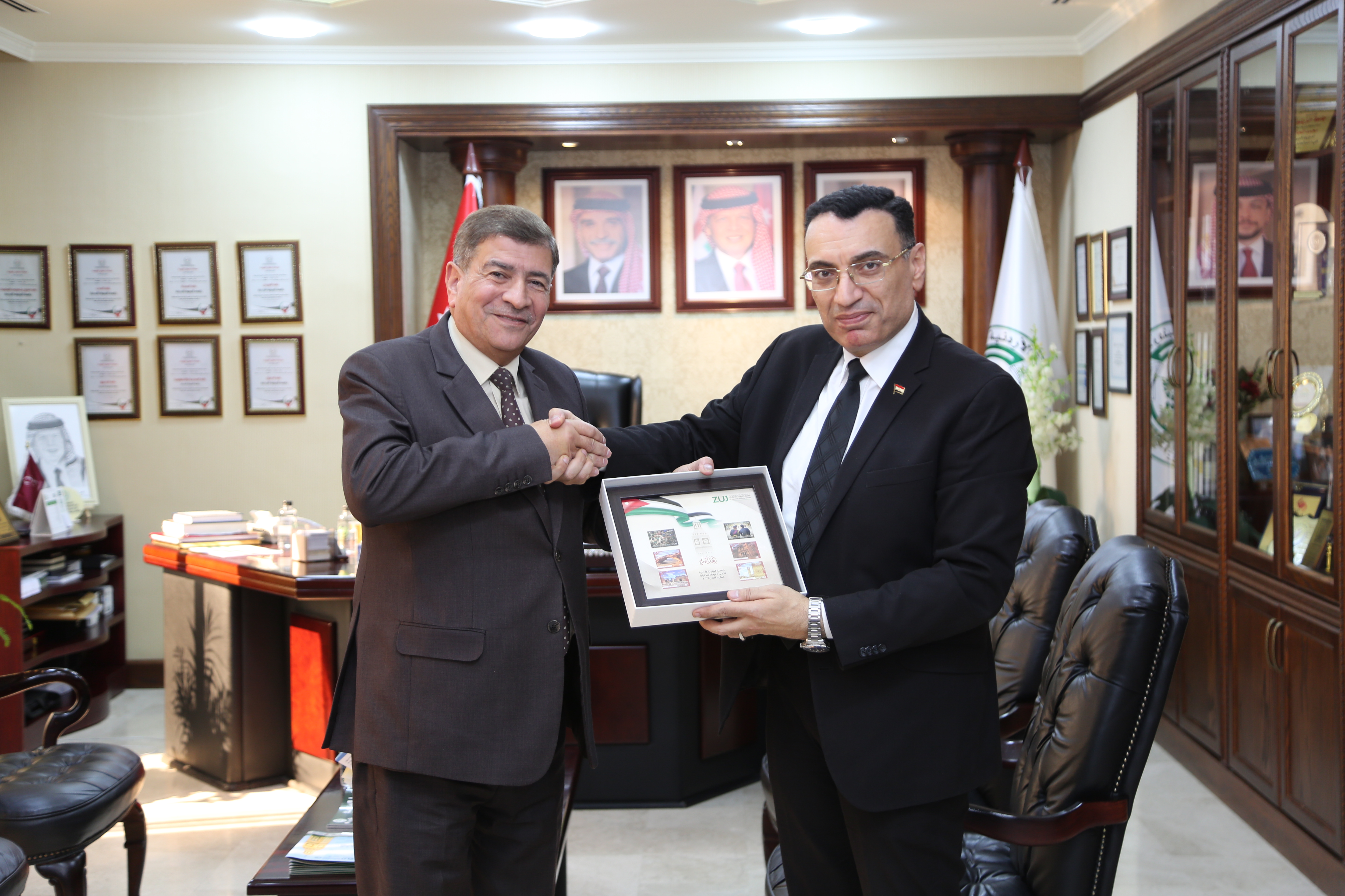 جامعة الزيتونة الأردنية تستقبل رئيس محكمة الاستئناف العالي في مصر لبحث التعاون الأكاديمي والقانوني