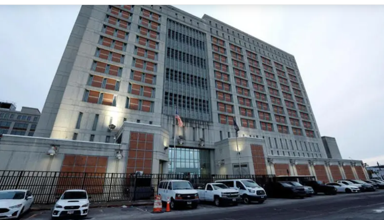 "طعام بالديدان" و"عمليات طعن مميتة" ..  ماذا نعرف عن سجن بروكلين حيث يقبع مادورو