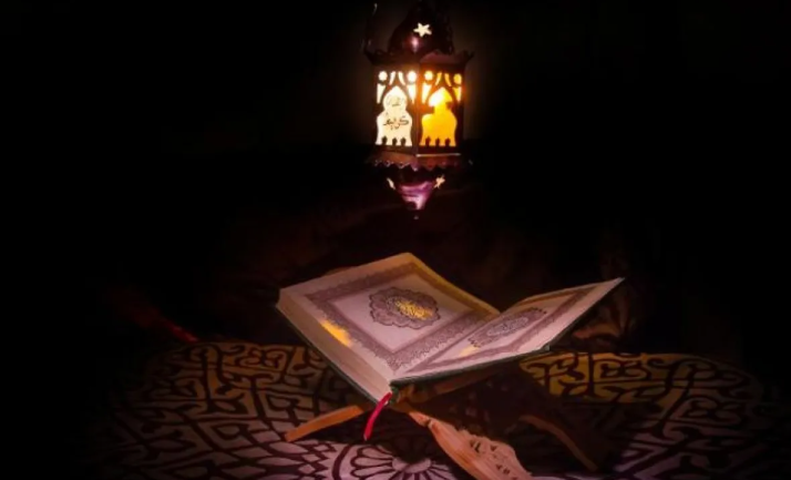 دعاء ختم القرآن في رمضان ..  كيف تنال البركة والمغفرة في هذا الشهر المبارك؟