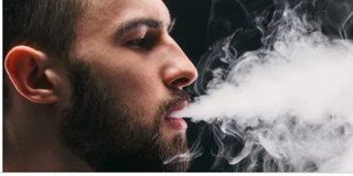 عكس التحذيرات ..  التحول إلى السجائر الإلكترونية قد يساعد مرضى القلب