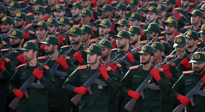 الحرس الثوري الإيراني يتوعّد برد قاتل  ..  تفاصيل 