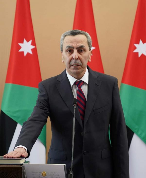 ابو قديس: 3.5 مليونا لتلبية مطالب موظفي الفئة الثالثة