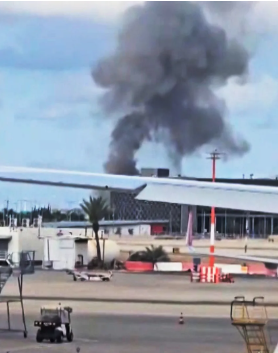 أنباء عن إصابة مبنى قرب مطار بن غوريون بصاروخ إيراني