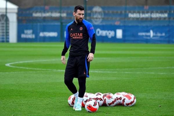 الهلال السعودي يغري ميسي بعرض خيالي  ..  وهذه كلمة السر!