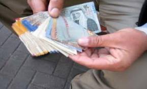 الأموال الأميرية تطارد مواطن لدفع 700 دينار بدل علاجه من جلطة بمستشفي حكومي 