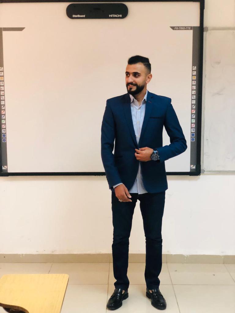 اللواء الربيحات لحفيده لكل مجتهد نصيب ألف مبارك