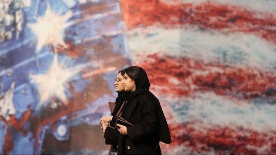 قناة عبرية ترجح ضربة أميركية “محدودة” ضد إيران لن تُسقط النظام