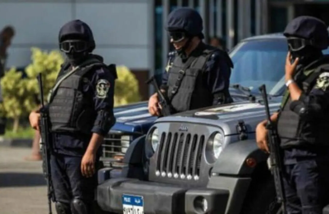 مقتل أخطر 7 تجار مخدرات في صعيد مصر وإصابة ضابطين