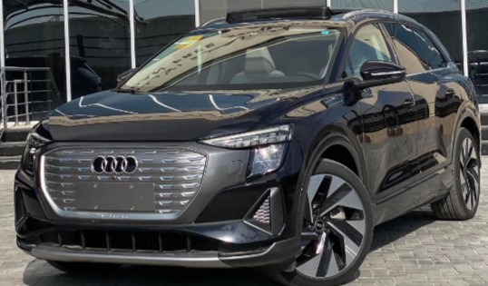 اودي Q5 2022 عداد زيرو كهرباء كامل تمشي 600 كيلو