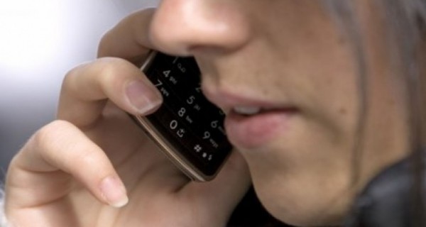 الاحتلال يسجل مكالمات عشوائية بغزة وتحذير لأصحاب المكالمات الغرامية