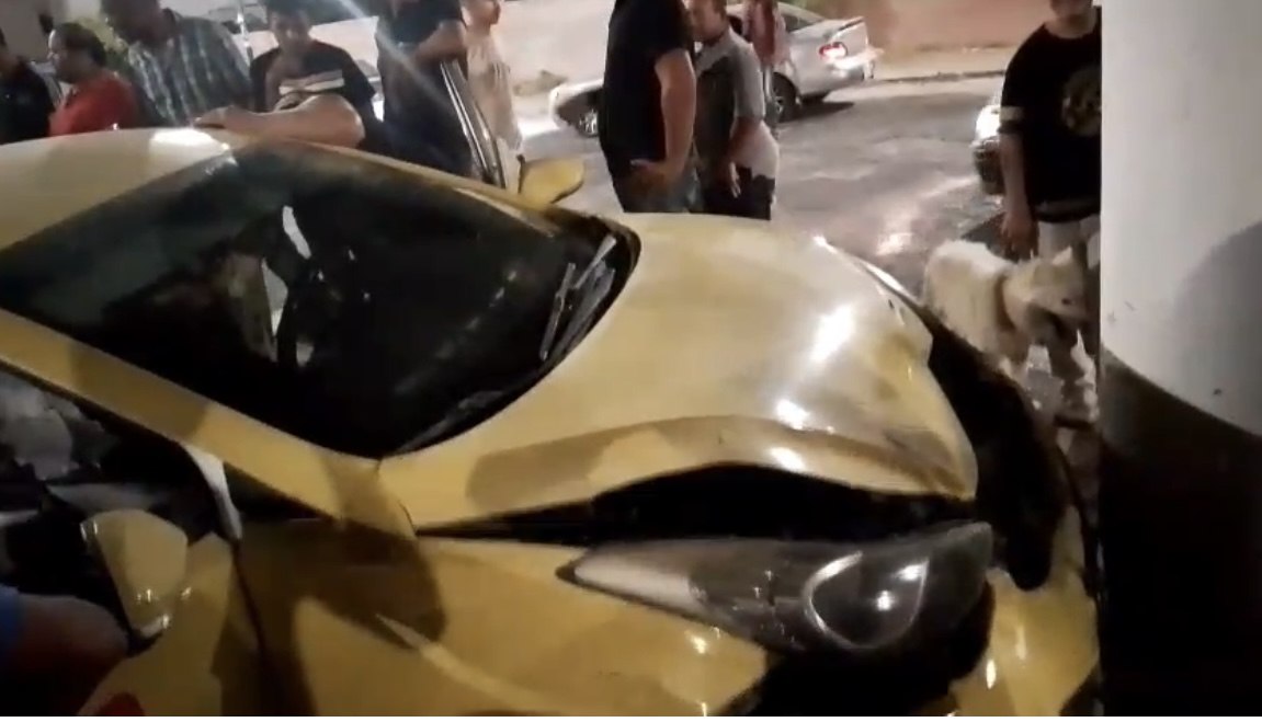 بالفيديو ..  (5)  إصابات إثر حادث تصادم مركبتين بالاغوار الشمالية